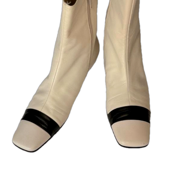 HUGO BOSS Italian Two-tone 100% Leather boots, Cream + Black, Size 39, $500 off! - Picture 9 of 9